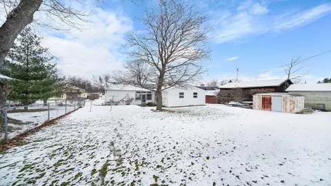 303 E Second St, Leaf River, IL 61047 photo 27