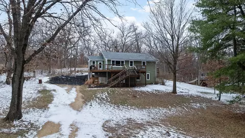 2063 Grand Detour Rd, Dixon, IL 61021