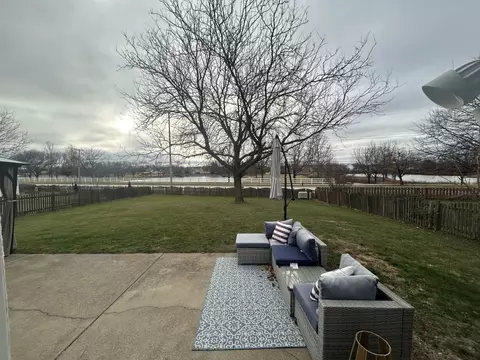 Exterior - 21161 W Covington Dr, Plainfield, IL 60544 photo 6 of 10