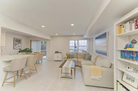 Living - 1680 Pebble Beach Cir, Elgin, IL 60123 photo 1 of 4
