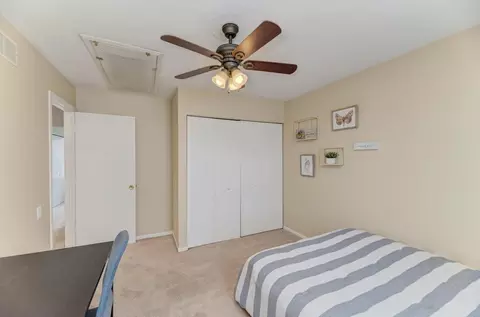 Bedroom - 1680 Pebble Beach Cir, Elgin, IL 60123 photo 5 of 5