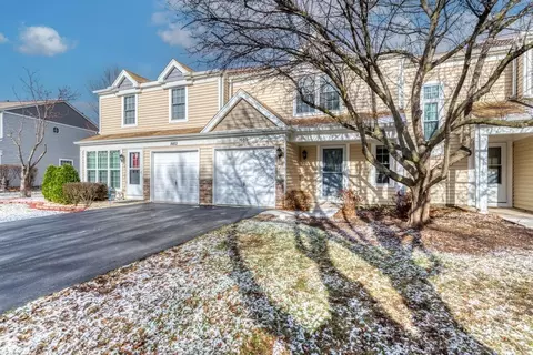Exterior - 1680 Pebble Beach Cir, Elgin, IL 60123 photo 2 of 4