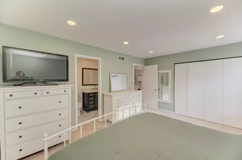 Bedroom - 1680 Pebble Beach Cir, Elgin, IL 60123 photo 3 of 5