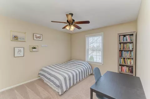 Bedroom - 1680 Pebble Beach Cir, Elgin, IL 60123 photo 4 of 5