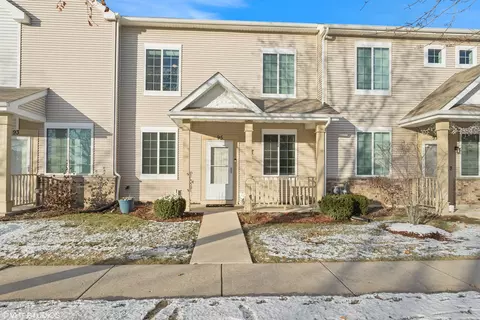 95 Strawflower Ct, Romeoville, IL 60446