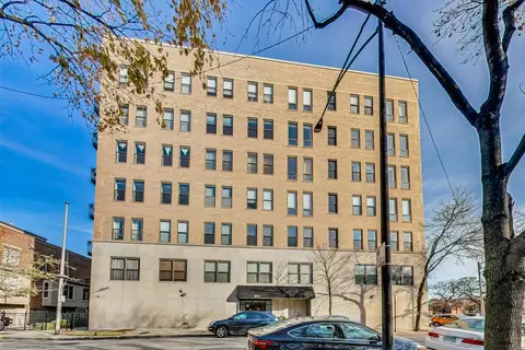 811 S Lytle St #301, Chicago, IL 60607