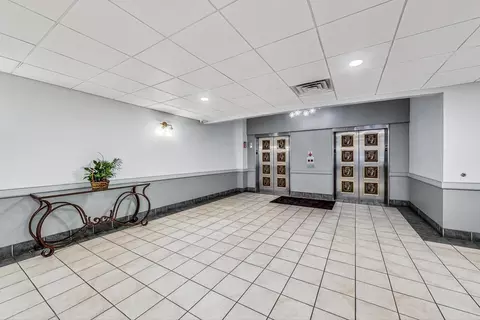 811 S Lytle St #301, Chicago, IL 60607 photo 23
