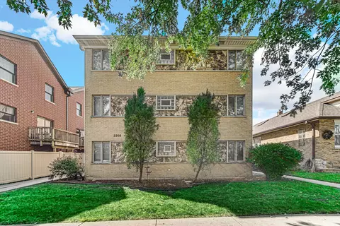 2208 N 72nd Ct N #3W, Elmwood Park, IL 60707