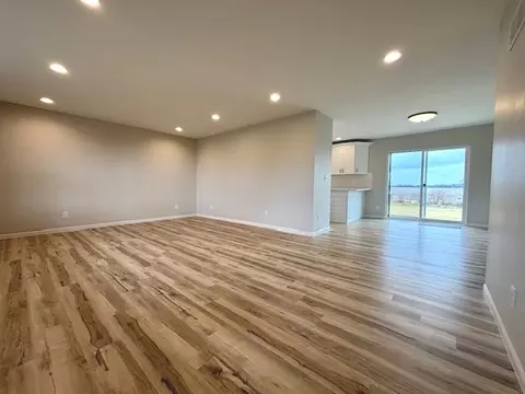 12482 Grove Rd, Minooka, IL 60447 photo 5