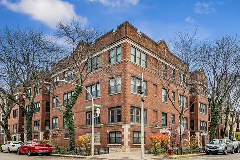 7653 N Bosworth Ave #B3, Chicago, IL 60626