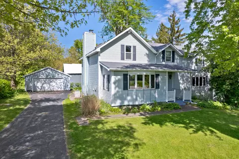 17 N620 Ketchum Rd, Hampshire, IL 60140
