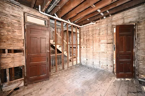 1450 E 66th Pl, Chicago, IL 60637 photo 16