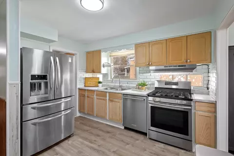 Kitchen - 4542 Deyo Ave, Brookfield, IL 60513 photo 1 of 2