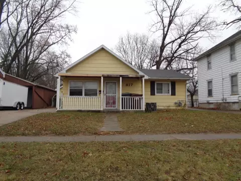 817 Blackhawk Blvd, South Beloit, IL 61080