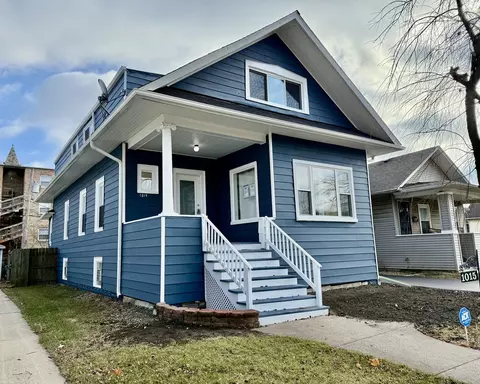 1015 S 3rd Ave, Maywood, IL 60153