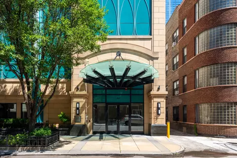 60 W Erie St #1501, Chicago, IL 60610