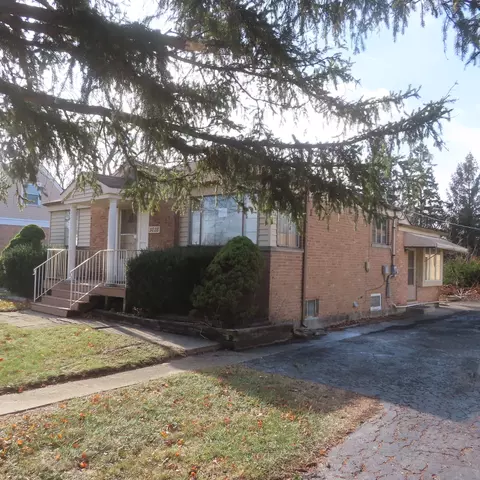 Other - 3028 Patton Dr, Des Plaines, IL 60018 photo 1 of 13