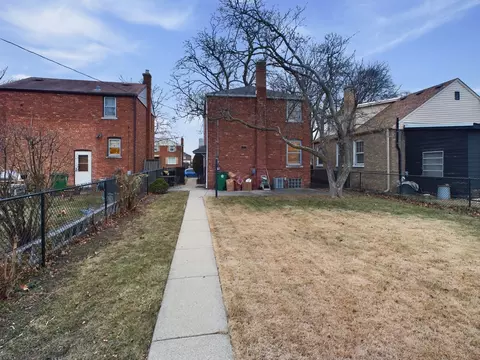 Exterior - 2015 24th Ave S, Broadview, IL 60155 photo 3 of 3
