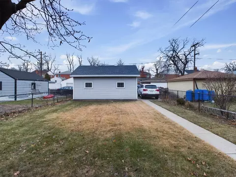 Exterior - 2015 24th Ave S, Broadview, IL 60155 photo 2 of 3