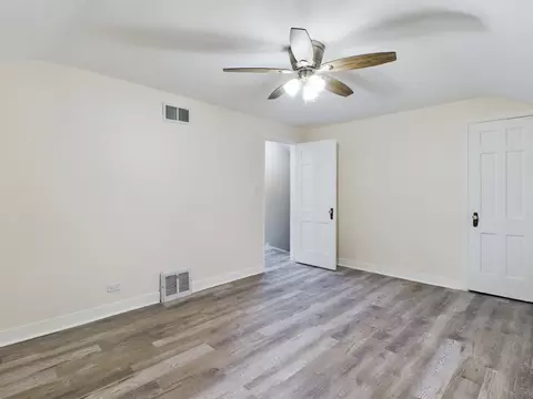 Bedroom - 2015 24th Ave S, Broadview, IL 60155 photo 2 of 4