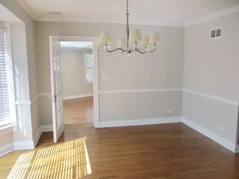 Other - 128 Riverside Rd, Riverside, IL 60546 photo 2 of 4