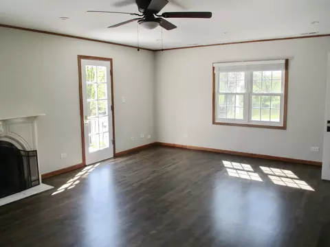 Living - 128 Riverside Rd, Riverside, IL 60546 photo 2 of 2