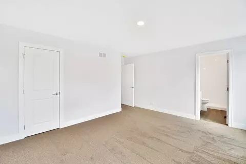 Bedroom - 705 Fox Trail Ter, Cary, IL 60013 photo 3 of 11