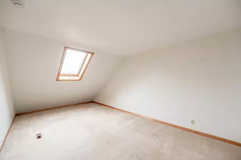Bedroom - 586 Dunham Rd, Gurnee, IL 60031 photo 2 of 2