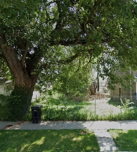 6739 S Rhodes Ave, Chicago, IL 60637