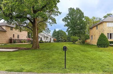 2289 Webster Ln, Des Plaines, IL 60018