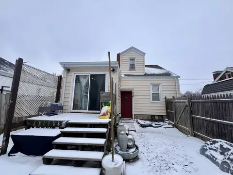 Exterior - 306 N Sheldon St, Rantoul, IL 61866 photo 3 of 6