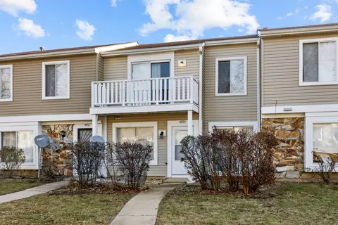 4502 Provincetown Dr, Country Club Hills, IL 60478