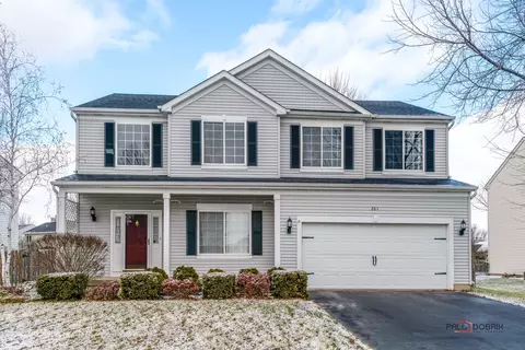 261 Prairie Ridge Dr, Woodstock, IL 60098