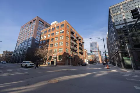 106 N Aberdeen St #5C, Chicago, IL 60607