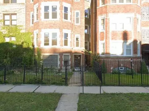 Undisclosed, Chicago, IL 60649