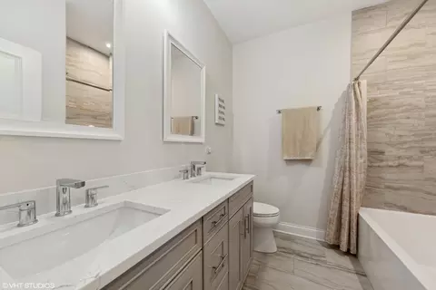 2120 E White Oak St, Mount Prospect, IL 60056 photo 16