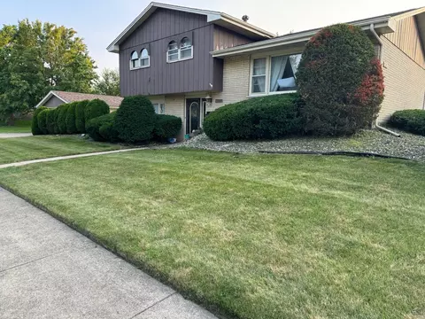 7405 160th Pl, Tinley Park, IL 60477