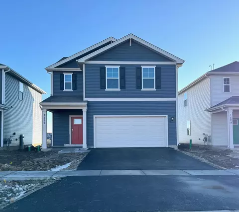 1519 Grand Tetons Dr, Pingree Grove, IL 60140
