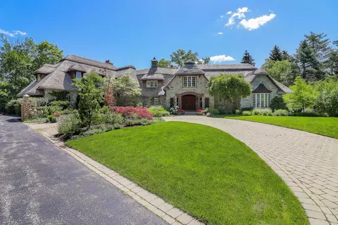 5317 Turvey Ct, Downers Grove, IL 60515