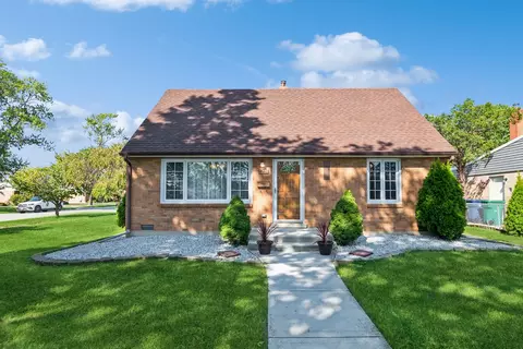 6224 W 83rd St, Burbank, IL 60459