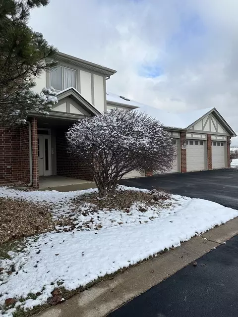 6242 Kallsen Dr #1, Tinley Park, IL 60477
