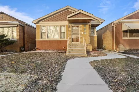 14224 S Parnell Ave, Riverdale, IL 60827