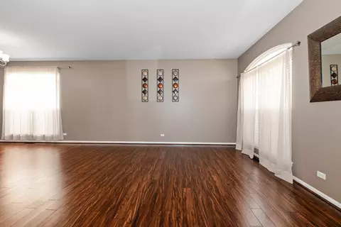 129 Treehouse Rd, Matteson, IL 60443 photo 11