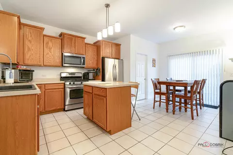 33 Forest Ave, Fox Lake, IL 60020 photo 8