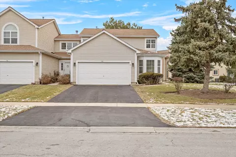 1148 Longford Rd, Bartlett, IL 60103