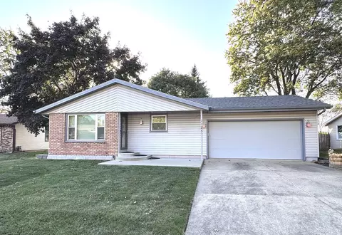 1125 Quail Dr, Bradley, IL 60915