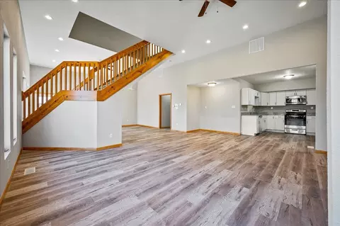 501 W Main St, Bethany, IL 61914 photo 5