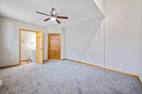 501 W Main St, Bethany, IL 61914 photo 13