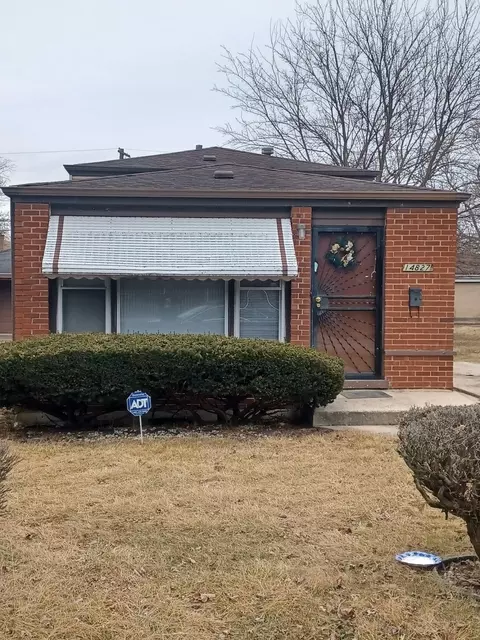 14827 Marshfield Ave, Harvey, IL 60426