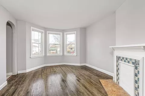 Living - 3019 E 80th St, Chicago, IL 60617 photo 2 of 5